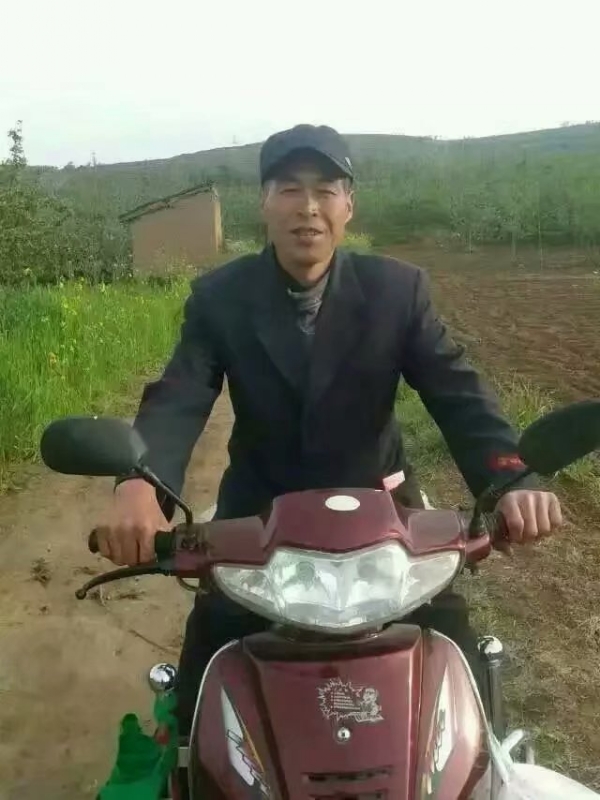 牵手随缘的第一张照片--长武闪婚服务中心